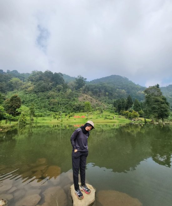 Trekking Dusun Cisadon Sentul, Harga Paket & Panduan Lengkap