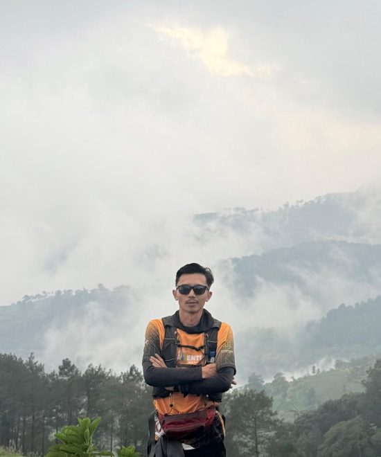 Trekking Gunung Luhur Sukamakmur, Harga Paket & Panduan Lengkap